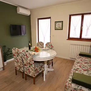 Paola Apartmán